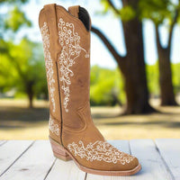 White Diamonds Women's Embroidered Square Toe Rodeo Cowgirl Boots – Honey