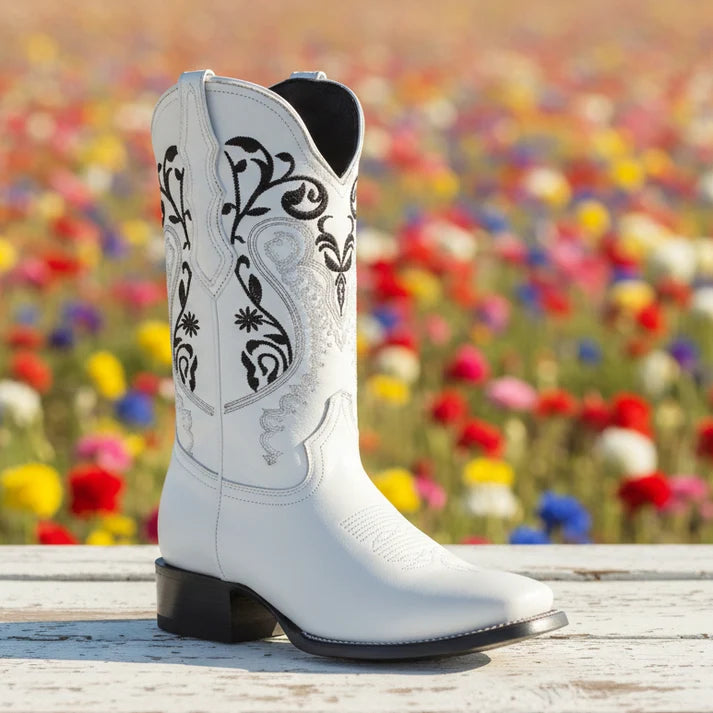 White Diamonds Women's Embroidered Leather Square Toe Cowgirl Boots – White