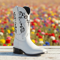 White Diamonds Women's Embroidered Leather Square Toe Cowgirl Boots – White