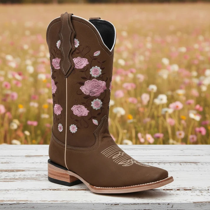 White Diamonds Women's Rose Embroidered Nubuck Square Toe Cowgirl Boots – Tobacco
