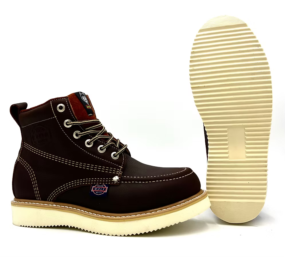 Fuerbo Boots Men”s WW–965 Classic Moc Toe–Grizzly Brown