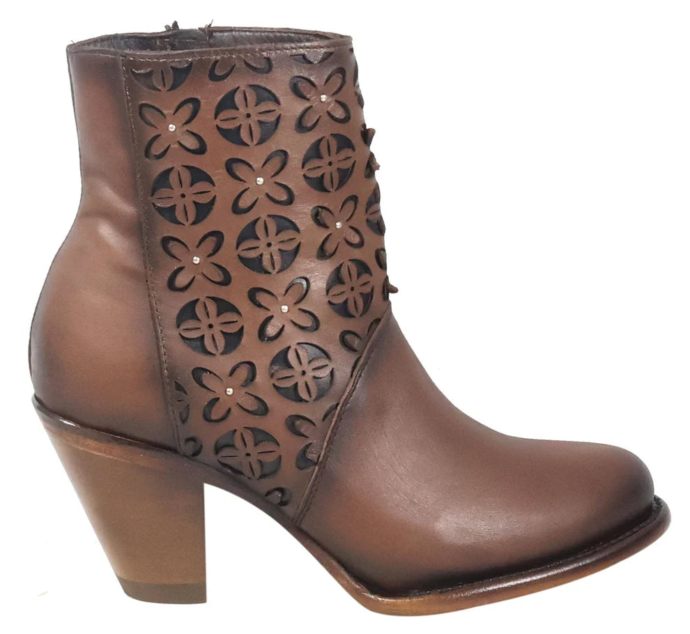 Women´s Silverton Reese All Leather Round Toe Short Boots-Brown