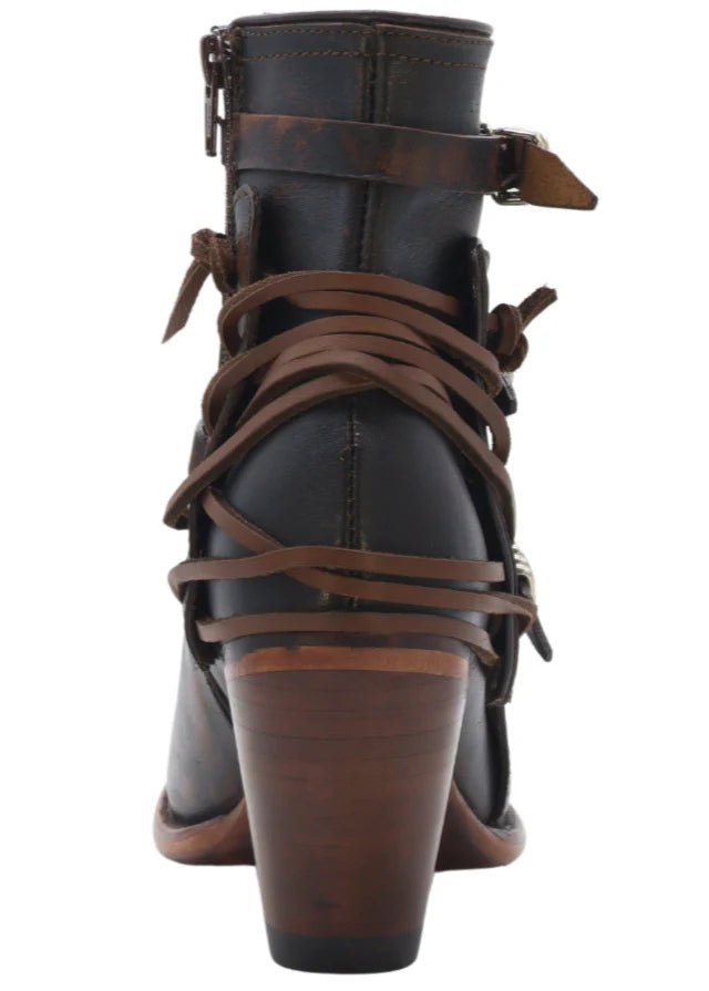 Women´s Silverton Cruce All Leather Round Toe Short Boots-Black/Brown