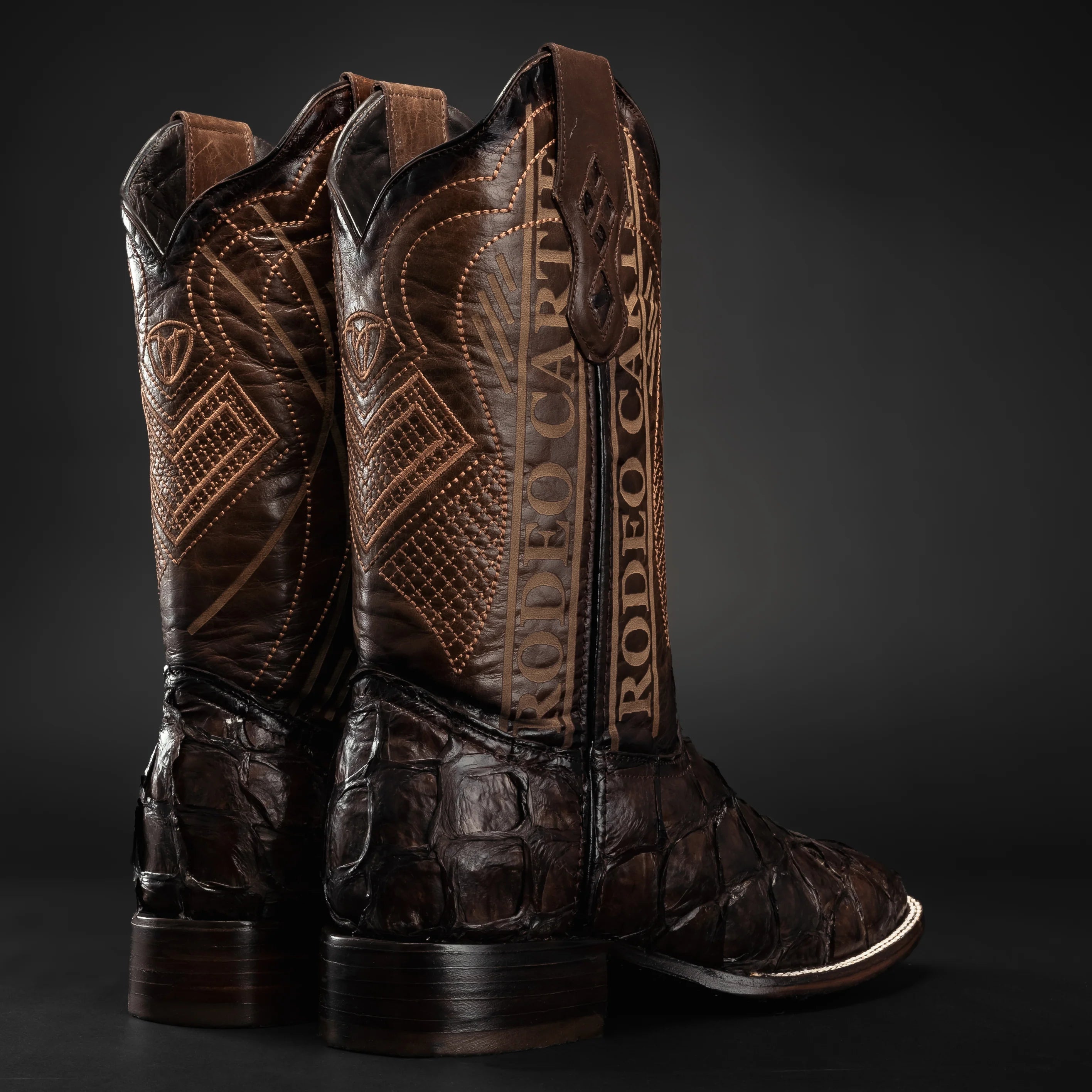 Side profile of men’s brown pirarucu square toe cowboy boots
