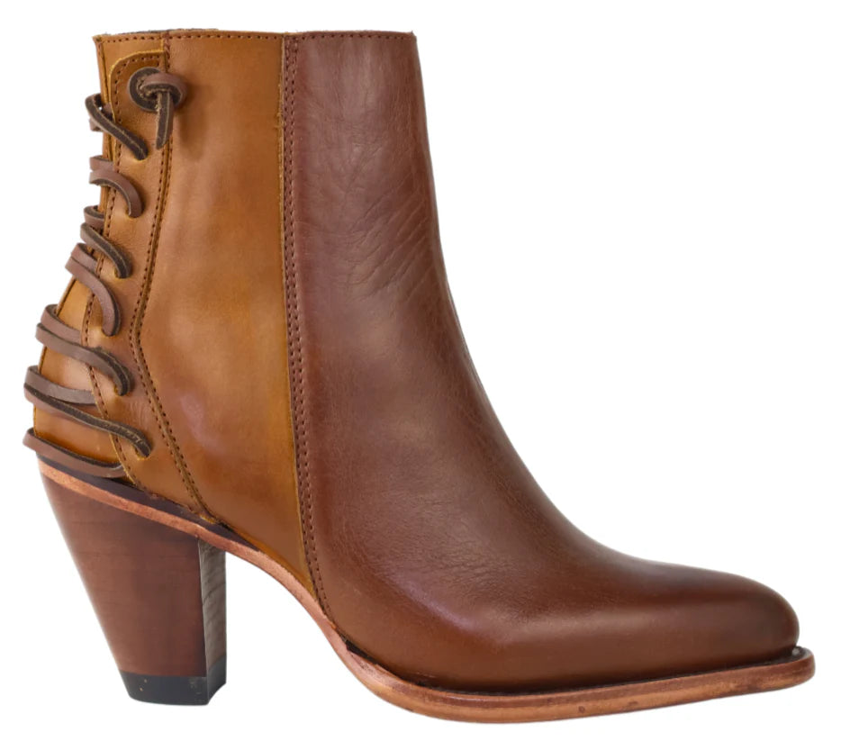 Women´s Silverton Walker All Leather Snip Toe Short Boots-Brown