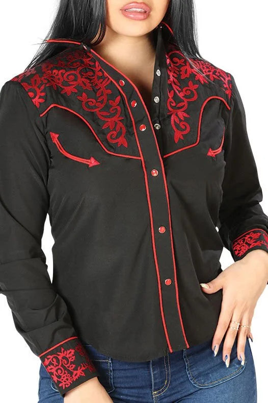 El General Women’s Blusa Vaquera Negra Bordado Rojo 126668