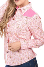 White Diamonds Boots Womens Blusa Vaquera Floreada Rosa WD 11-542