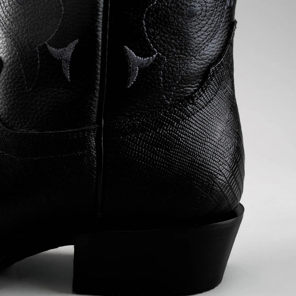 Joe Boots Men”s Lizard Tribute J Toe Cowboy Boots and Belt Combo–Black - OriginalWestern.com