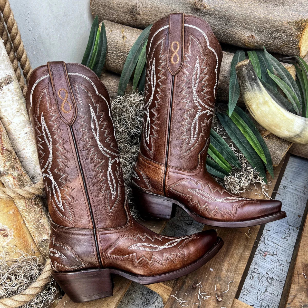 Joe Boots Women”s Amelia Snip Square Toe Cowboy Boots - Brown - OriginalWestern.com