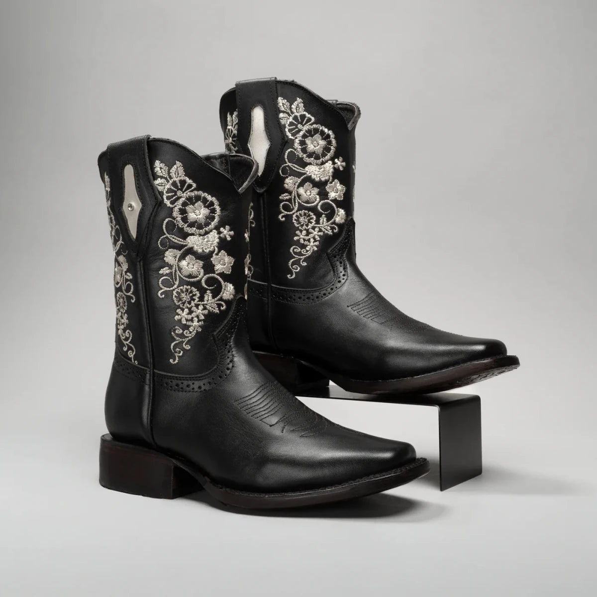 Joe Boots Women”s Embroidered Square Toe Cowboy Boots and Belt Combo - Black - OriginalWestern.com