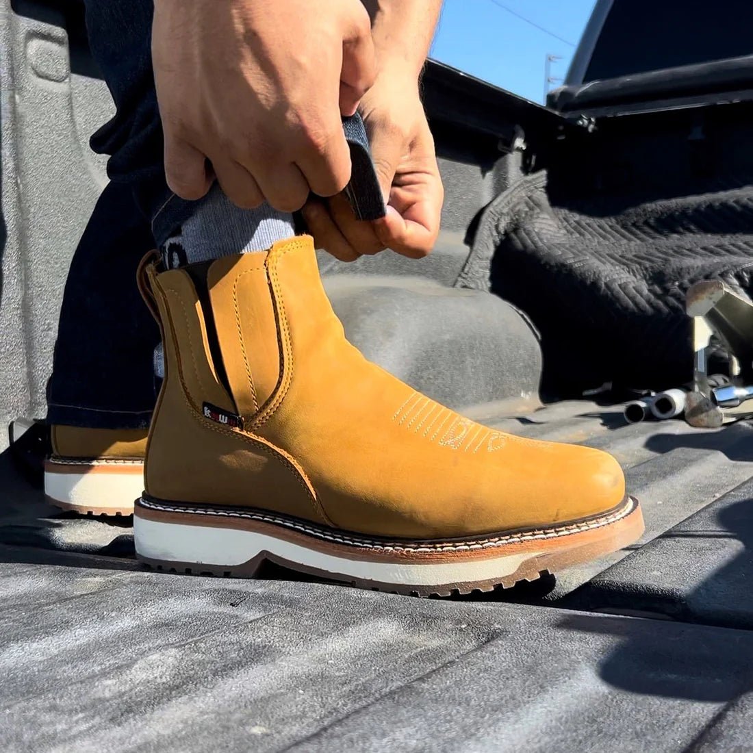 King Welt Arizona 6” Pull Up Square Toe Work Boot – Desert - OriginalWestern.com