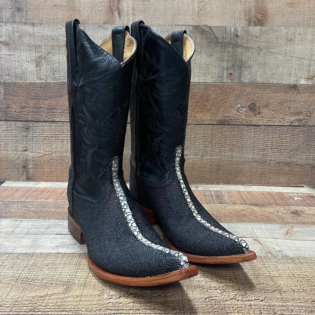 Men's Cowboy Western Exotic Stingay Print Pointed Toe Boot Est. 097 Black - OriginalWestern.com