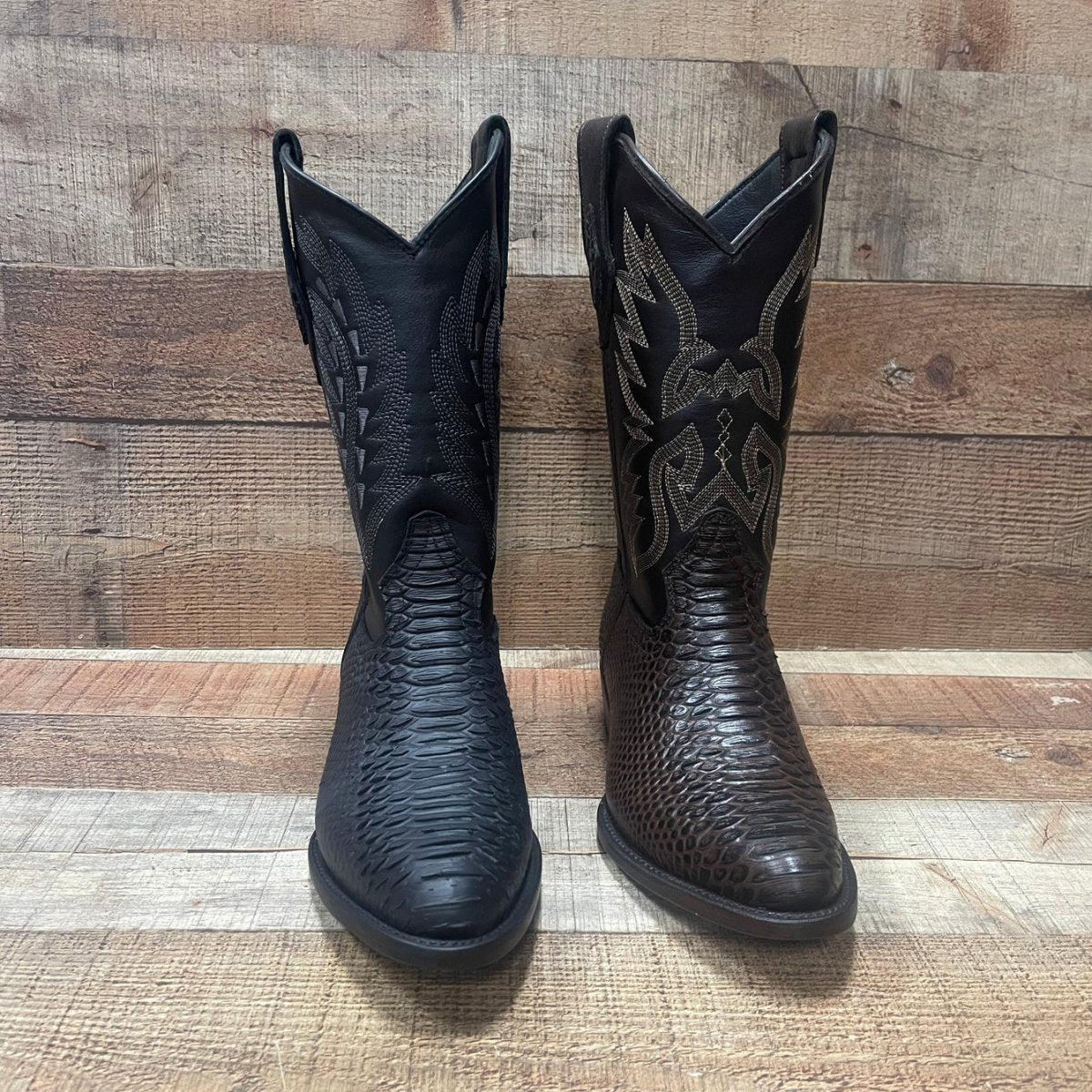 Men's Western Cowboy Pointy Boot Genuine Leather with Phyton Print Est. 096 Black - OriginalWestern.com