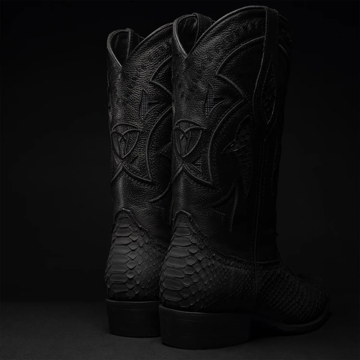 Rodeo Cartie Men”s J Phyton Original Exotic Cowboy Western Boot–Black Matte - OriginalWestern.com
