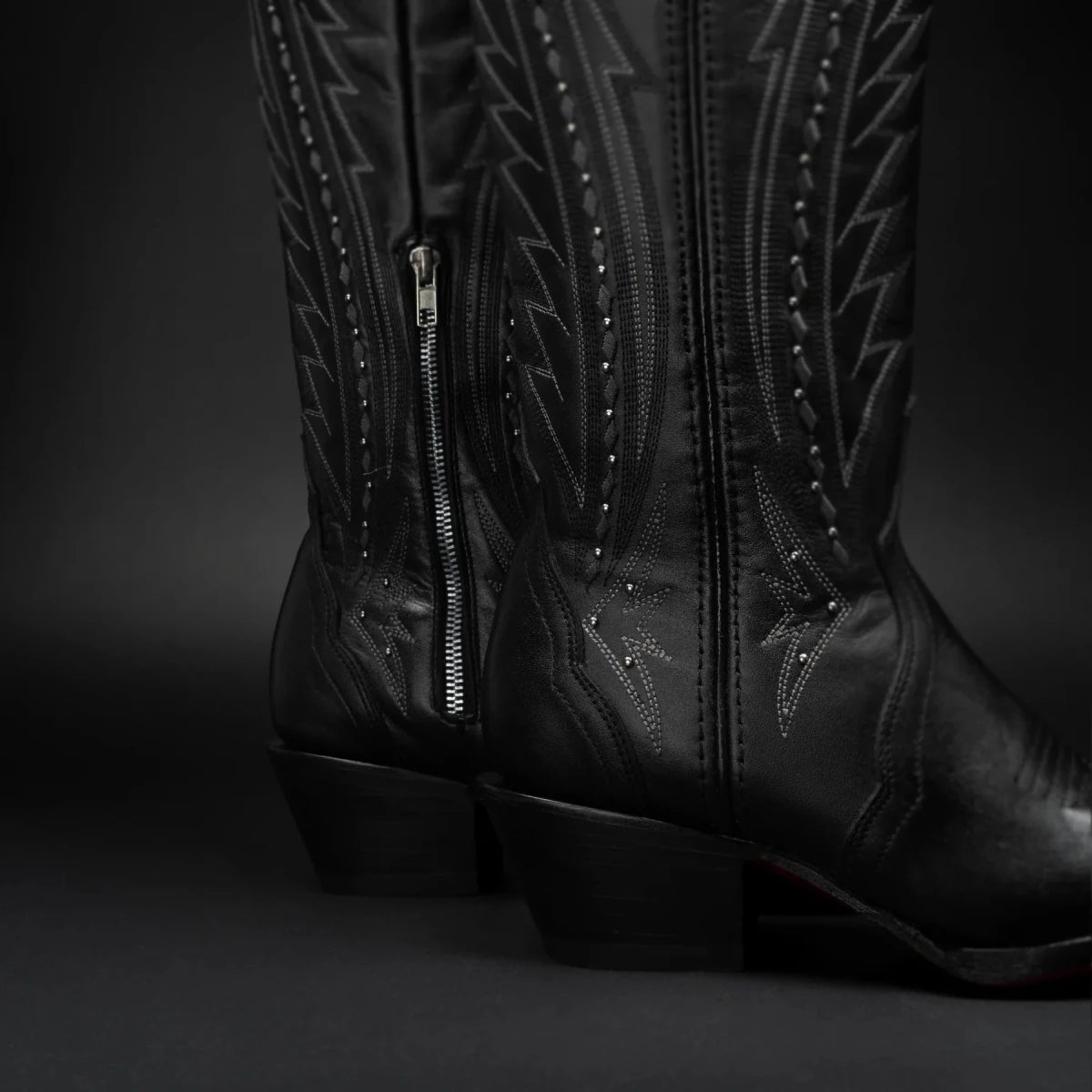 Rodeo Cartie Women´s Savage Belle Snip Toe Boots–Black - OriginalWestern.com